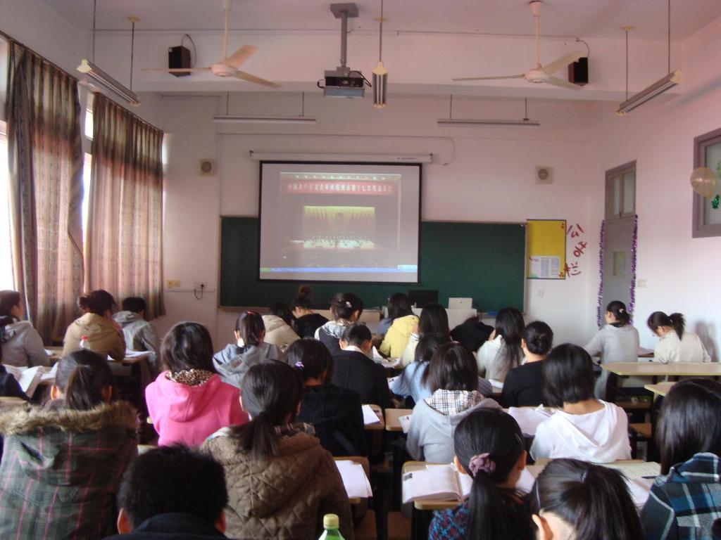 加強(qiáng)學(xué)習(xí) 堅(jiān)定理念 深入貫徹 服務(wù)社會(huì)——論工程管理服務(wù)的專業(yè)提升與價(jià)值實(shí)現(xiàn)